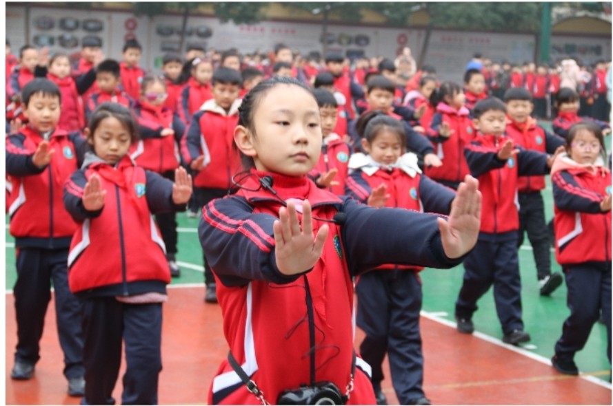 学生兔子舞体操_兔子舞学生健身操_校园兔子舞体操舞蹈